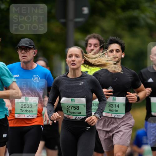21.09.2025 - PSD Bank Halbmarathon Patografie http://msf.ph/oto/8949727 21.09.2025 10:18:59 Laufen 21, 097, 2533, 338, 3314, 2758, 7 meine-sportfotos.de