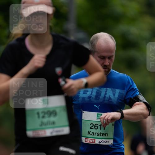 21.09.2025 - PSD Bank Halbmarathon Patografie http://msf.ph/oto/8949897 21.09.2025 10:24:32 Laufen 1299, 2617 meine-sportfotos.de