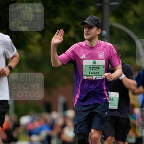 21.09.2025 - PSD Bank Halbmarathon Patografie http://msf.ph/oto/8949906 21.09.2025 10:24:53 Laufen 1727, 64 meine-sportfotos.de