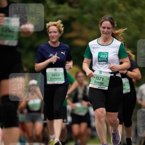 21.09.2025 - PSD Bank Halbmarathon Patografie http://msf.ph/oto/8949924 21.09.2025 10:25:48 Laufen 1256, 3692, 1571, 77 meine-sportfotos.de