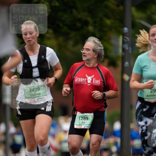 21.09.2025 - PSD Bank Halbmarathon Patografie http://msf.ph/oto/8949996 21.09.2025 10:28:43 Laufen 2429, 1289, 29 meine-sportfotos.de