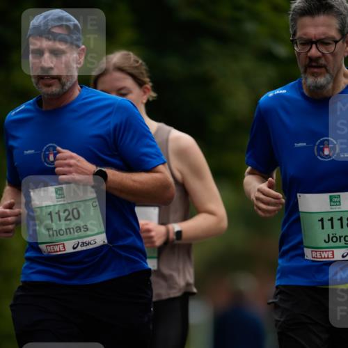 21.09.2025 - PSD Bank Halbmarathon Patografie http://msf.ph/oto/8950008 21.09.2025 10:29:16 Laufen 1120, 1118 meine-sportfotos.de