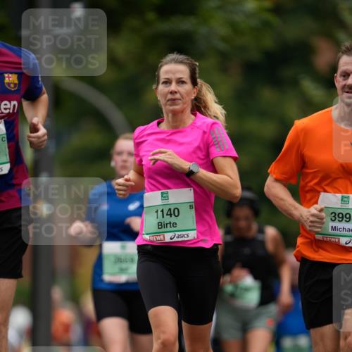 21.09.2025 - PSD Bank Halbmarathon Patografie http://msf.ph/oto/8950031 21.09.2025 10:30:04 Laufen 1140, 399 meine-sportfotos.de