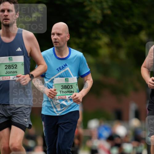 21.09.2025 - PSD Bank Halbmarathon Patografie http://msf.ph/oto/8950055 21.09.2025 10:31:08 Laufen 2852, 3803 meine-sportfotos.de