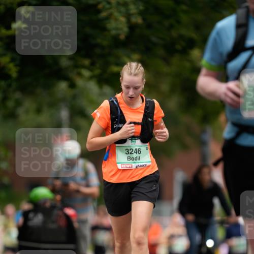 21.09.2025 - PSD Bank Halbmarathon Patografie http://msf.ph/oto/8950175 21.09.2025 10:36:04 Laufen 3246 meine-sportfotos.de
