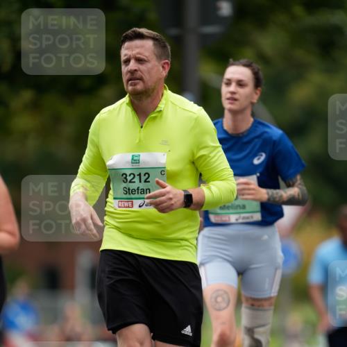 21.09.2025 - PSD Bank Halbmarathon Patografie http://msf.ph/oto/8950292 21.09.2025 10:41:32 Laufen 3212 meine-sportfotos.de