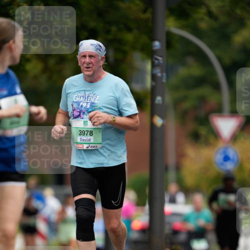 21.09.2025 - PSD Bank Halbmarathon Patografie http://msf.ph/oto/8950318 21.09.2025 10:42:46 Laufen 19, 3, 3978 meine-sportfotos.de