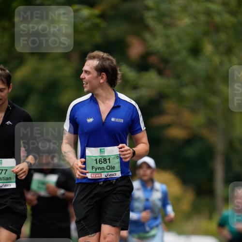 21.09.2025 - PSD Bank Halbmarathon Patografie http://msf.ph/oto/8950325 21.09.2025 10:43:01 Laufen 77, 1681 meine-sportfotos.de