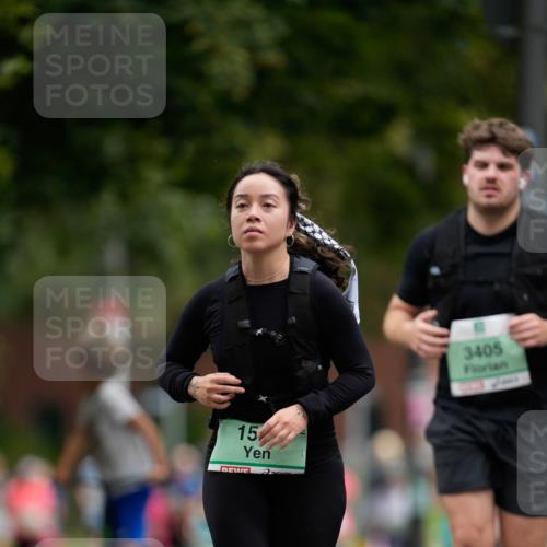 21.09.2025 - PSD Bank Halbmarathon Patografie http://msf.ph/oto/8950385 21.09.2025 10:47:22 Laufen 1527, 3405 meine-sportfotos.de