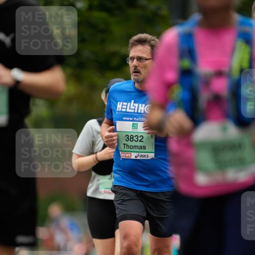 21.09.2025 - PSD Bank Halbmarathon Patografie http://msf.ph/oto/8950413 21.09.2025 10:48:44 Laufen 3832 meine-sportfotos.de