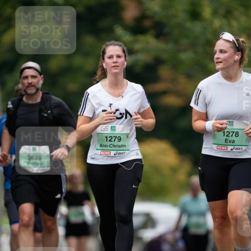 21.09.2025 - PSD Bank Halbmarathon Patografie http://msf.ph/oto/8950425 21.09.2025 10:50:20 Laufen 3628, 5, 1279, 1278 meine-sportfotos.de