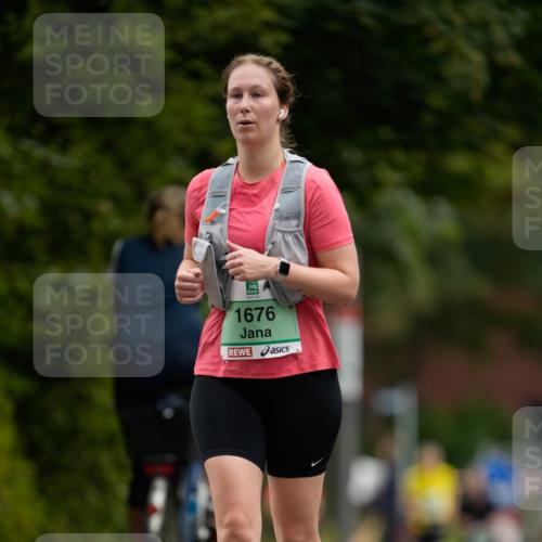 21.09.2025 - PSD Bank Halbmarathon Patografie http://msf.ph/oto/8950449 21.09.2025 10:52:13 Laufen 1676 meine-sportfotos.de