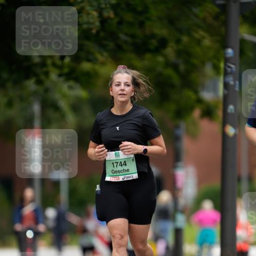 21.09.2025 - PSD Bank Halbmarathon Patografie http://msf.ph/oto/8950451 21.09.2025 10:52:32 Laufen 1744 meine-sportfotos.de