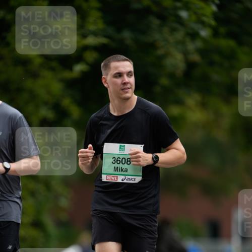 21.09.2025 - PSD Bank Halbmarathon Patografie http://msf.ph/oto/8950486 21.09.2025 10:56:47 Laufen 5, 3608 meine-sportfotos.de