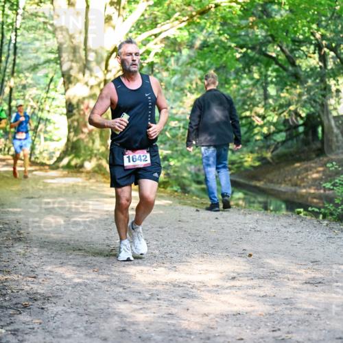 28.09.2025 - 33. Volkslauf durch das schöne Alstertal Dr. Thomas Lammeyer http://msf.ph/oto/8951845 28.09.2025 10:19:27 Laufen 1642 meine-sportfotos.de