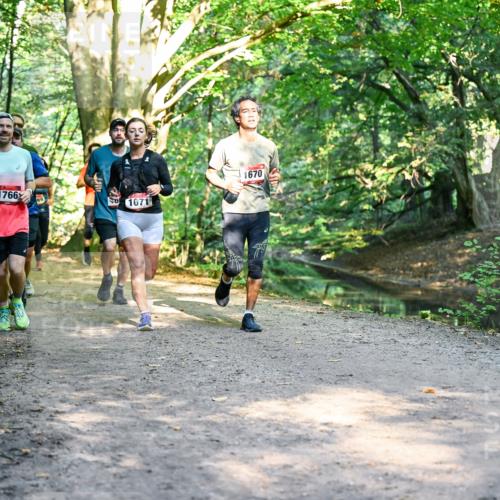 28.09.2025 - 33. Volkslauf durch das schöne Alstertal Dr. Thomas Lammeyer http://msf.ph/oto/8952403 28.09.2025 10:21:20 Laufen 1766, 1071, 1670 meine-sportfotos.de