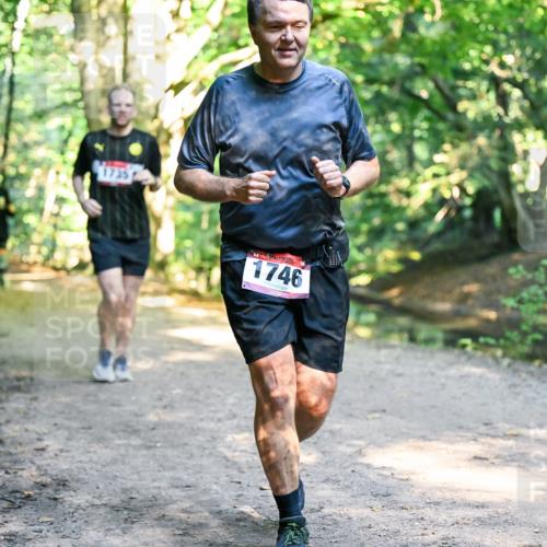 28.09.2025 - 33. Volkslauf durch das schöne Alstertal Dr. Thomas Lammeyer http://msf.ph/oto/8952843 28.09.2025 10:23:23 Laufen 1735, 1746 meine-sportfotos.de