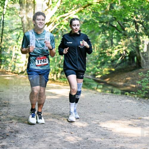 28.09.2025 - 33. Volkslauf durch das schöne Alstertal Dr. Thomas Lammeyer http://msf.ph/oto/8952870 28.09.2025 10:23:28 Laufen 1742 meine-sportfotos.de
