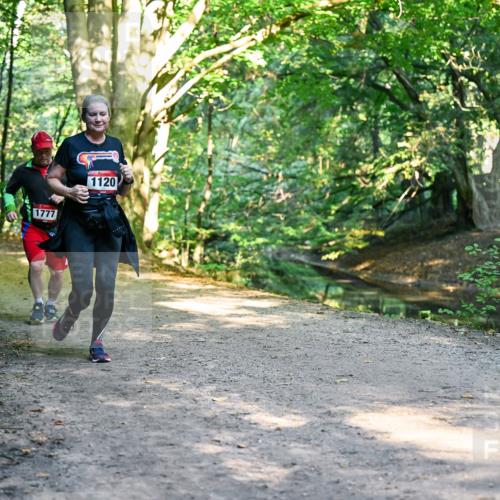 28.09.2025 - 33. Volkslauf durch das schöne Alstertal Dr. Thomas Lammeyer http://msf.ph/oto/8952919 28.09.2025 10:24:00 Laufen 1777, 1120 meine-sportfotos.de