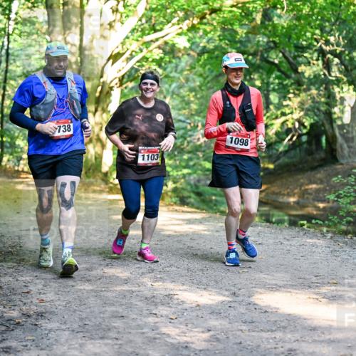 28.09.2025 - 33. Volkslauf durch das schöne Alstertal Dr. Thomas Lammeyer http://msf.ph/oto/8952954 28.09.2025 10:24:17 Laufen 738, 1103, 1098 meine-sportfotos.de