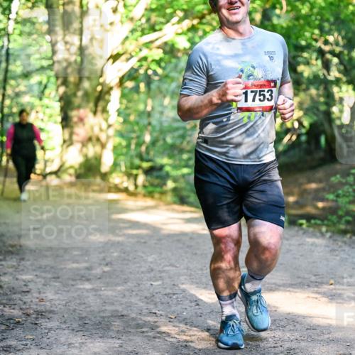 28.09.2025 - 33. Volkslauf durch das schöne Alstertal Dr. Thomas Lammeyer http://msf.ph/oto/8952988 28.09.2025 10:24:24 Laufen 10, 1753 meine-sportfotos.de