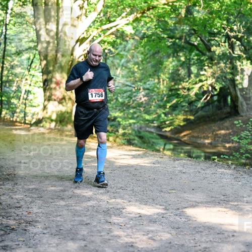 28.09.2025 - 33. Volkslauf durch das schöne Alstertal Dr. Thomas Lammeyer http://msf.ph/oto/8952992 28.09.2025 10:24:36 Laufen 1756 meine-sportfotos.de