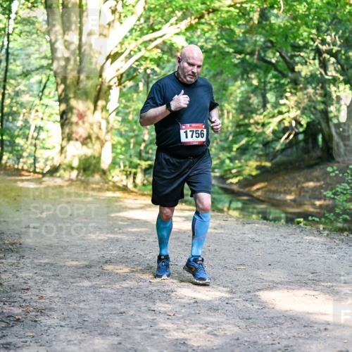28.09.2025 - 33. Volkslauf durch das schöne Alstertal Dr. Thomas Lammeyer http://msf.ph/oto/8952997 28.09.2025 10:24:37 Laufen 1756 meine-sportfotos.de