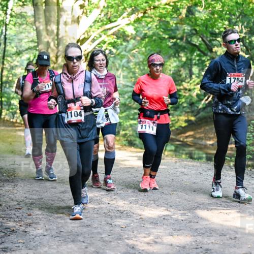 28.09.2025 - 33. Volkslauf durch das schöne Alstertal Dr. Thomas Lammeyer http://msf.ph/oto/8953030 28.09.2025 10:25:17 Laufen 14, 1104, 1754 meine-sportfotos.de