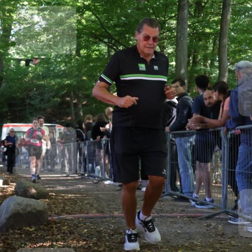 28.09.2025 - 33. Volkslauf durch das schöne Alstertal Strokosch-Dieckow http://msf.ph/oto/8953125 28.09.2025 12:28:51 Ziel 1061, 2314 meine-sportfotos.de