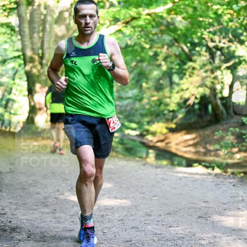 28.09.2025 - 33. Volkslauf durch das schöne Alstertal Dr. Thomas Lammeyer http://msf.ph/oto/8953138 28.09.2025 10:33:56 Laufen 26 meine-sportfotos.de