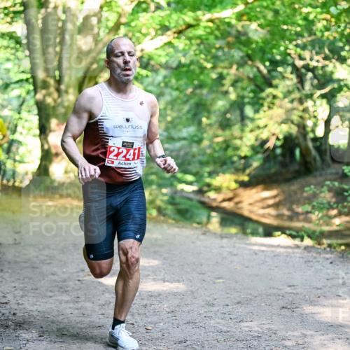 28.09.2025 - 33. Volkslauf durch das schöne Alstertal Dr. Thomas Lammeyer http://msf.ph/oto/8953162 28.09.2025 10:34:00 Laufen 2241 meine-sportfotos.de