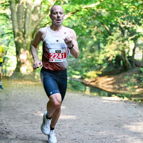 28.09.2025 - 33. Volkslauf durch das schöne Alstertal Dr. Thomas Lammeyer http://msf.ph/oto/8953163 28.09.2025 10:34:00 Laufen 2241 meine-sportfotos.de