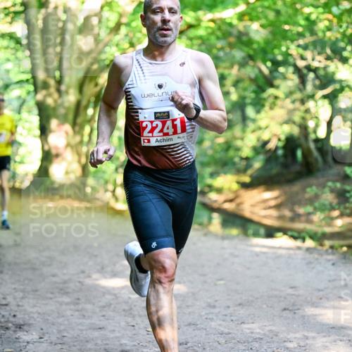 28.09.2025 - 33. Volkslauf durch das schöne Alstertal Dr. Thomas Lammeyer http://msf.ph/oto/8953165 28.09.2025 10:34:00 Laufen 2241 meine-sportfotos.de