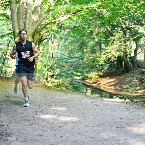 28.09.2025 - 33. Volkslauf durch das schöne Alstertal Dr. Thomas Lammeyer http://msf.ph/oto/8953197 28.09.2025 10:34:07 Laufen 2321 meine-sportfotos.de