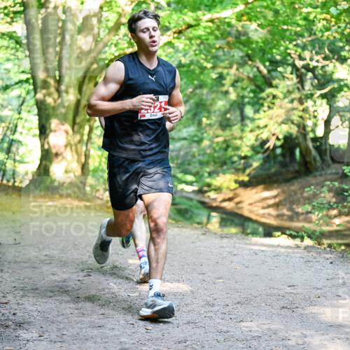 28.09.2025 - 33. Volkslauf durch das schöne Alstertal Dr. Thomas Lammeyer http://msf.ph/oto/8953210 28.09.2025 10:34:08 Laufen  meine-sportfotos.de