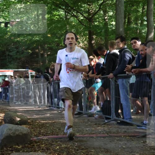 28.09.2025 - 33. Volkslauf durch das schöne Alstertal Strokosch-Dieckow http://msf.ph/oto/8953221 28.09.2025 12:29:50 Ziel 2486 meine-sportfotos.de