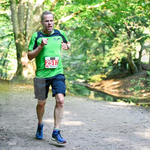 28.09.2025 - 33. Volkslauf durch das schöne Alstertal Dr. Thomas Lammeyer http://msf.ph/oto/8953228 28.09.2025 10:34:23 Laufen 2512 meine-sportfotos.de