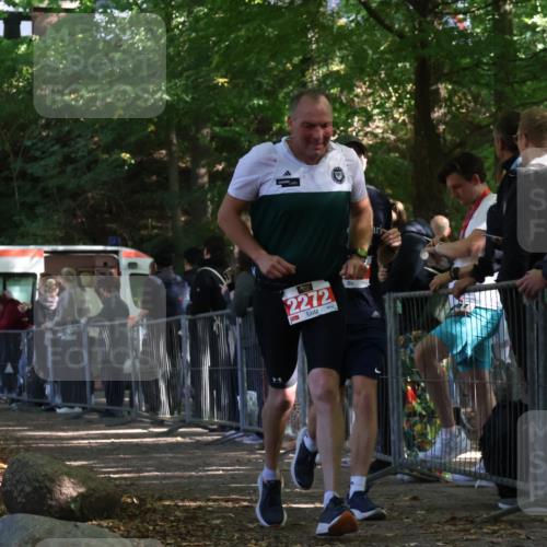 28.09.2025 - 33. Volkslauf durch das schöne Alstertal Strokosch-Dieckow http://msf.ph/oto/8953249 28.09.2025 12:30:07 Ziel 2096, 2097, 2272, 2317, 2456 meine-sportfotos.de
