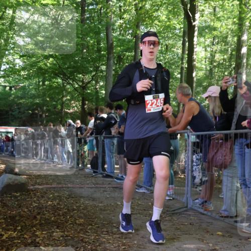 28.09.2025 - 33. Volkslauf durch das schöne Alstertal Strokosch-Dieckow http://msf.ph/oto/8953294 28.09.2025 12:30:19 Ziel 2245 meine-sportfotos.de