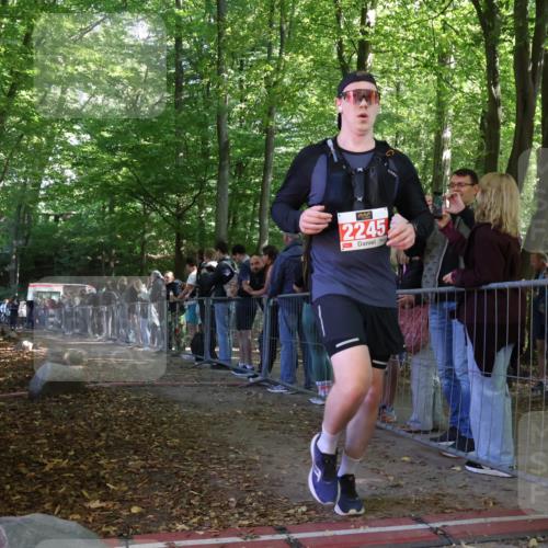 28.09.2025 - 33. Volkslauf durch das schöne Alstertal Strokosch-Dieckow http://msf.ph/oto/8953297 28.09.2025 12:30:19 Ziel 2245 meine-sportfotos.de