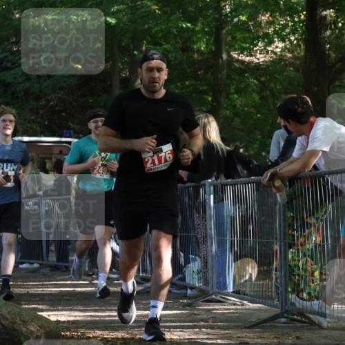 28.09.2025 - 33. Volkslauf durch das schöne Alstertal Strokosch-Dieckow http://msf.ph/oto/8953449 28.09.2025 12:31:38 Ziel 2176, 2354, 2493 meine-sportfotos.de