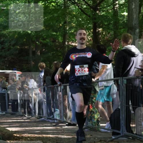 28.09.2025 - 33. Volkslauf durch das schöne Alstertal Strokosch-Dieckow http://msf.ph/oto/8953494 28.09.2025 12:32:10 Ziel 2101, 2329 meine-sportfotos.de
