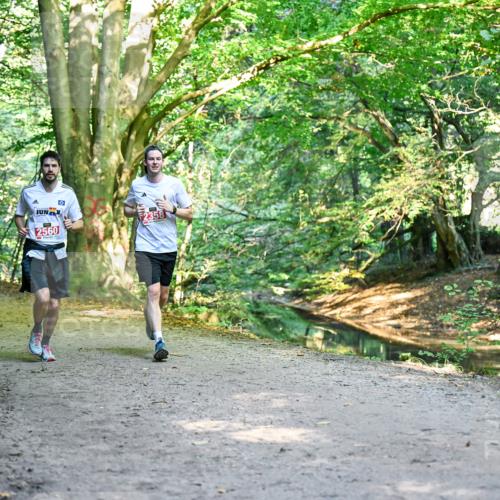 28.09.2025 - 33. Volkslauf durch das schöne Alstertal Dr. Thomas Lammeyer http://msf.ph/oto/8953543 28.09.2025 10:35:57 Laufen 2560, 2358 meine-sportfotos.de