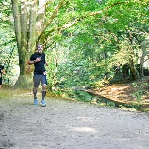 28.09.2025 - 33. Volkslauf durch das schöne Alstertal Dr. Thomas Lammeyer http://msf.ph/oto/8953712 28.09.2025 10:36:36 Laufen 2419, 2199 meine-sportfotos.de