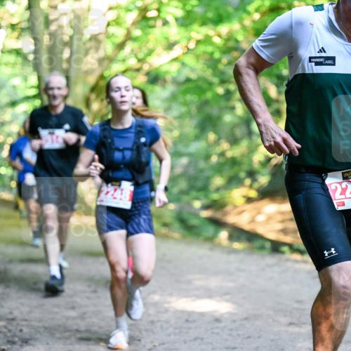 28.09.2025 - 33. Volkslauf durch das schöne Alstertal Dr. Thomas Lammeyer http://msf.ph/oto/8953840 28.09.2025 10:37:02 Laufen 2272 meine-sportfotos.de