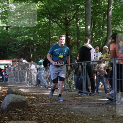 28.09.2025 - 33. Volkslauf durch das schöne Alstertal Strokosch-Dieckow http://msf.ph/oto/8953853 28.09.2025 12:35:02 Ziel 1749 meine-sportfotos.de