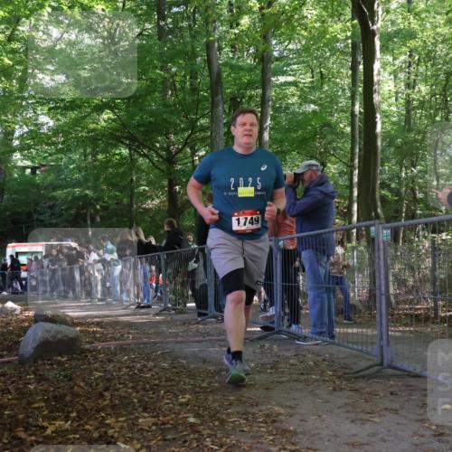 28.09.2025 - 33. Volkslauf durch das schöne Alstertal Strokosch-Dieckow http://msf.ph/oto/8953863 28.09.2025 12:35:04 Ziel 2173, 2610 meine-sportfotos.de