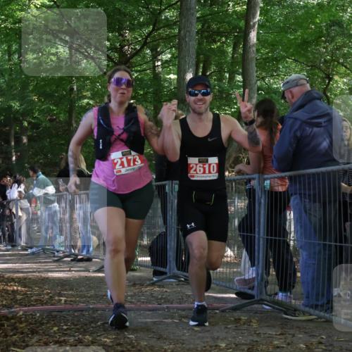 28.09.2025 - 33. Volkslauf durch das schöne Alstertal Strokosch-Dieckow http://msf.ph/oto/8953886 28.09.2025 12:35:13 Ziel 2173, 2610, 2625 meine-sportfotos.de