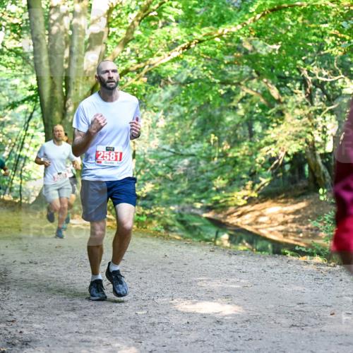28.09.2025 - 33. Volkslauf durch das schöne Alstertal Dr. Thomas Lammeyer http://msf.ph/oto/8953907 28.09.2025 10:37:23 Laufen 2581 meine-sportfotos.de