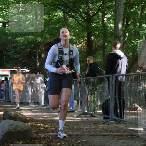 28.09.2025 - 33. Volkslauf durch das schöne Alstertal Strokosch-Dieckow http://msf.ph/oto/8953908 28.09.2025 12:35:19 Ziel 2289, 2625 meine-sportfotos.de